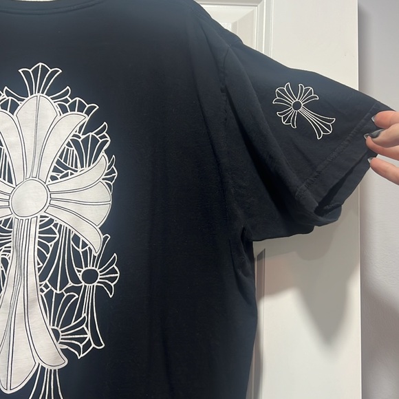 Men’s Black Chrome Hearts Graphic Men's T-Shirt - Picture 3 of 7